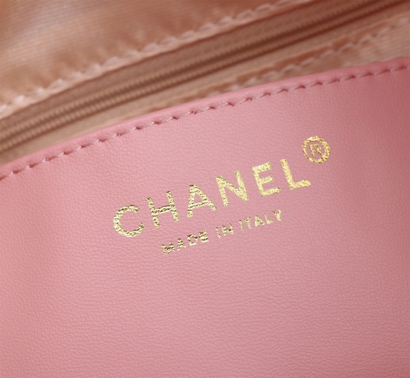 Ch**el shopping bags
